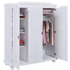 Armoire en bois massif 3 portes