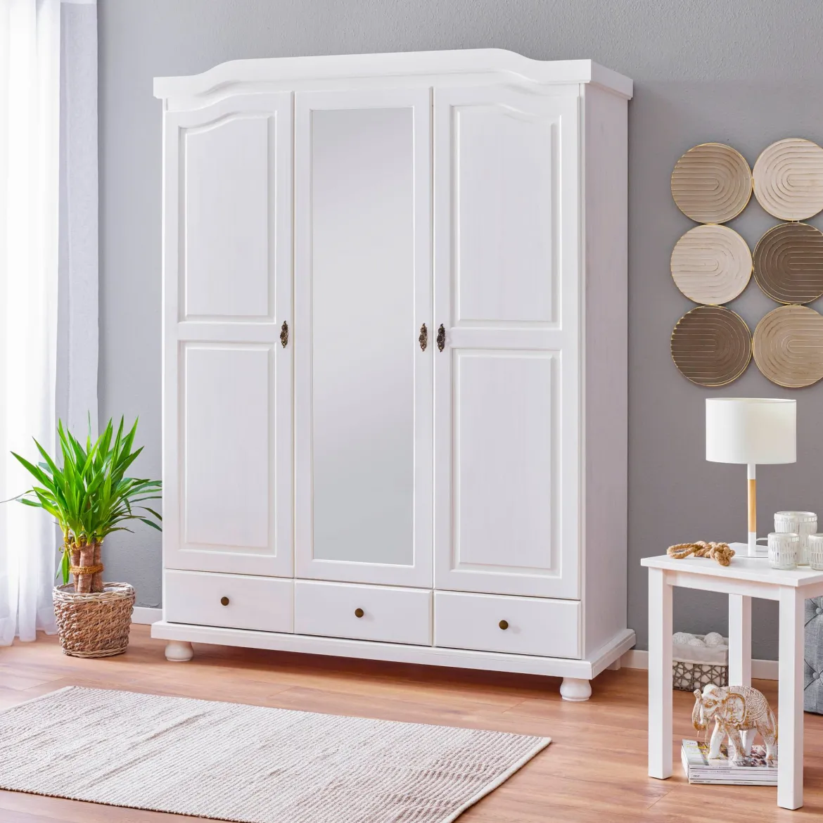 Armoire 3 portes 3 tiroirs en bois massif blanc - AR12048
