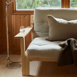 Banquette UNWIND en pin massif naturel avec matelas futon 130x190