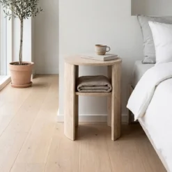 Chevet bois avec niche effet travertin