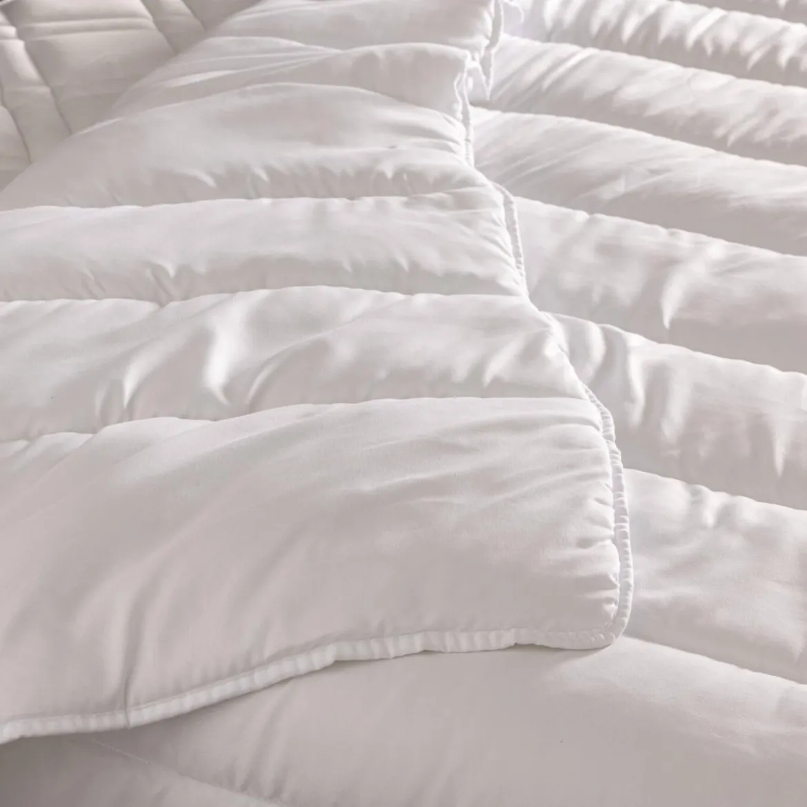 Couette Bultex hypoallergénique tempérée 300g