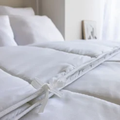 Couette toutes saisons anti-acariens - SOMEO