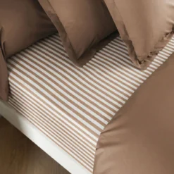 Drap housse coton à rayures marron Terre de Nuit Horizon