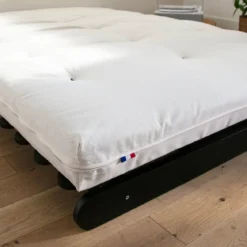 Ensemble matelas futon en coton et structure en bois massif noir