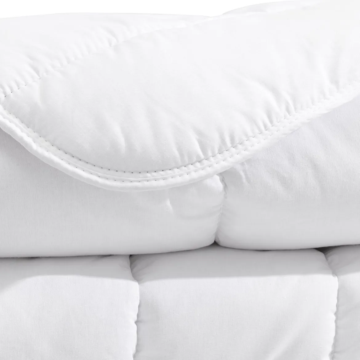 Ensemble matelas junior 100% latex, sommier, pieds, couette et oreiller Crépuscule 200 - SOMEO
