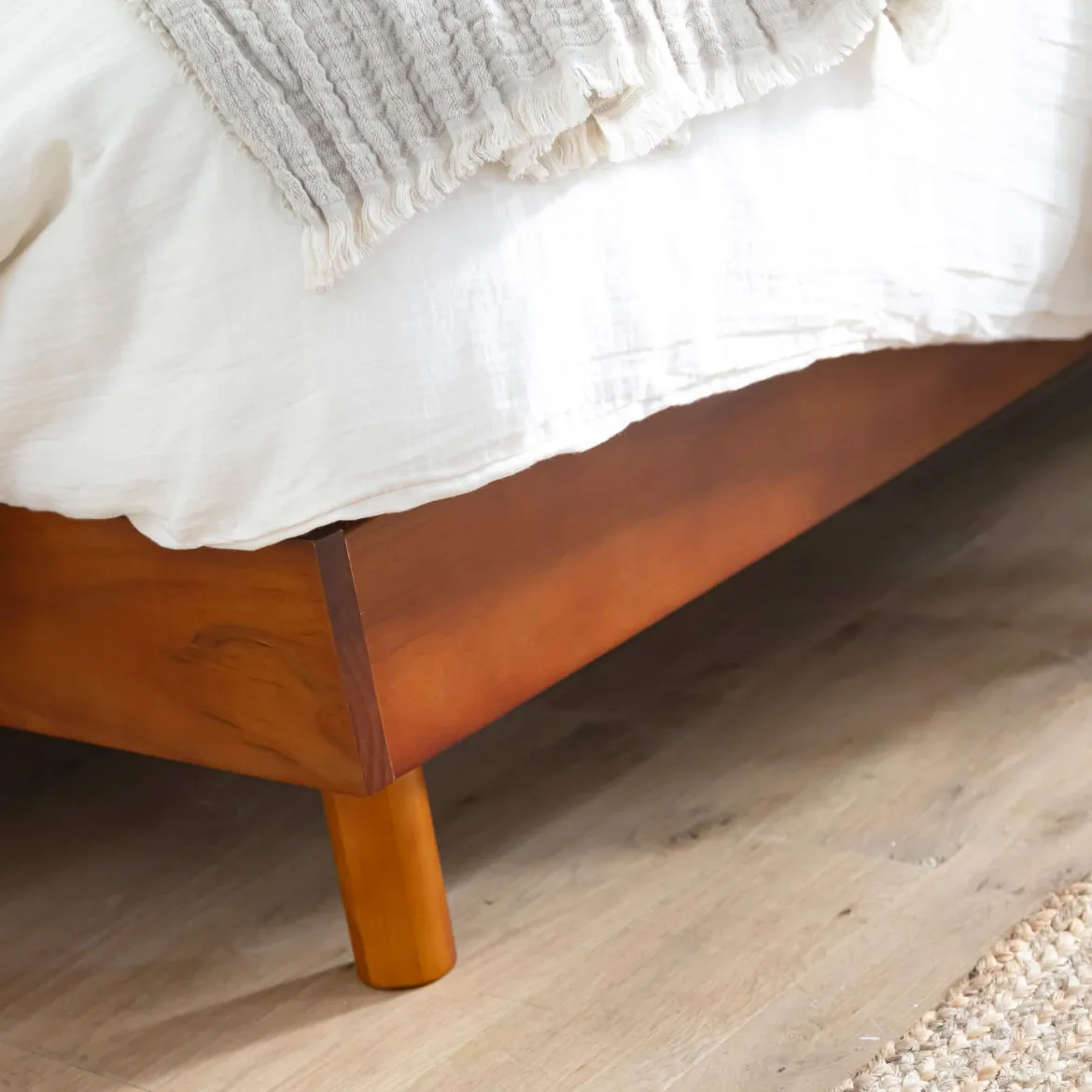 Ensemble matelas mousse + sommier bois massif