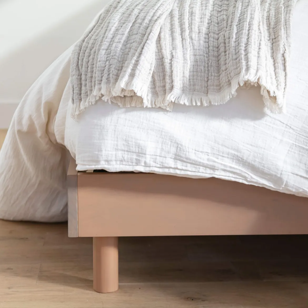 Ensemble matelas mousse + sommier bois massif