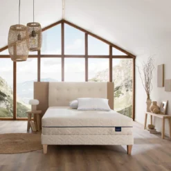 Ensemble matelas naturel ressorts et latex naturel, sommier, pieds, couette et oreiller Aube 600 - SOMEO