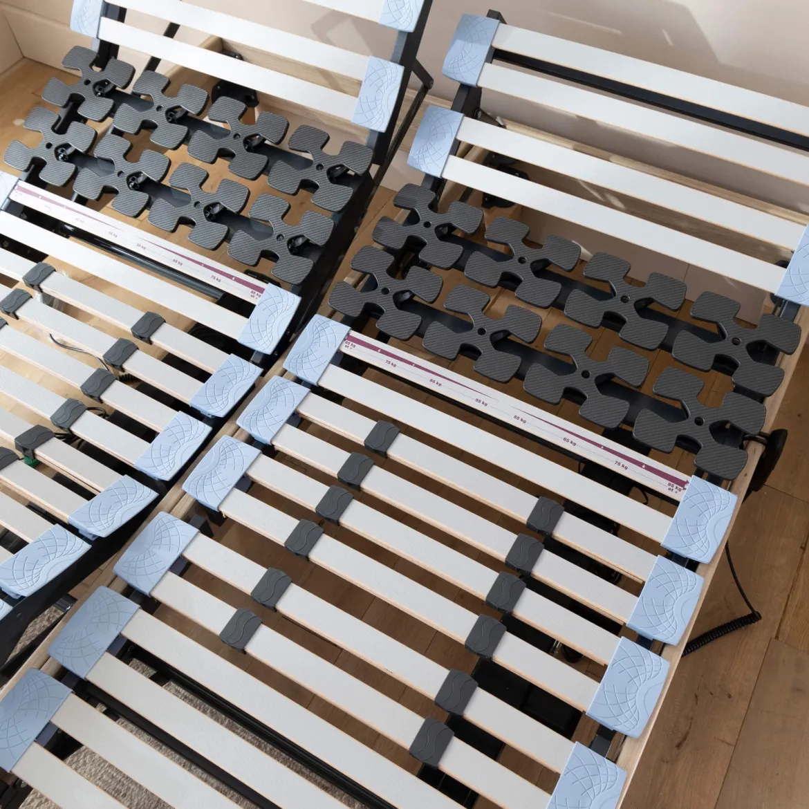 Ensemble matelas relaxation 100% latex, sommier TPR, pieds Crépuscule 500 - SOMEO