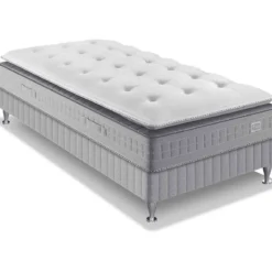 Ensemble matelas sommier pieds Simmons 651 ressorts ensachés + surmatelas intégré SW5