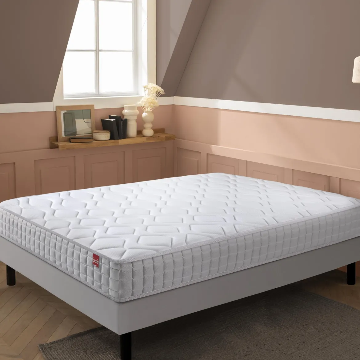 Ensemble sommier et matelas ressorts ensachés ferme Epeda Distinct 3