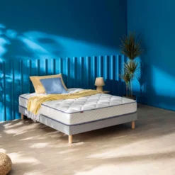 Ensemble sommier et matelas ressorts et mémoire de forme ferme Merinos Sweety