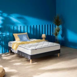 Ensemble sommier et matelas ressorts et mémoire de forme ferme Merinos Sweety