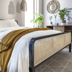Lit cannage en pin massif ANNA - LT17018