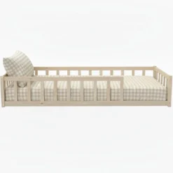 Lit inspiration Montessori enfant à barreaux