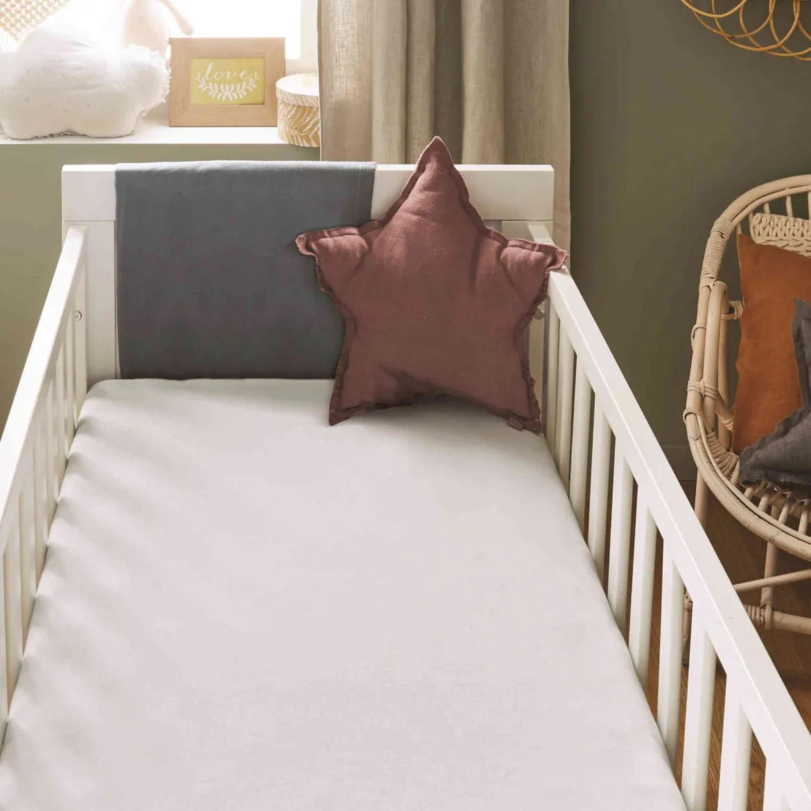 Lot de 2 draps housses bébé + alèses 2 en 1 coton imperméable blanc et gris