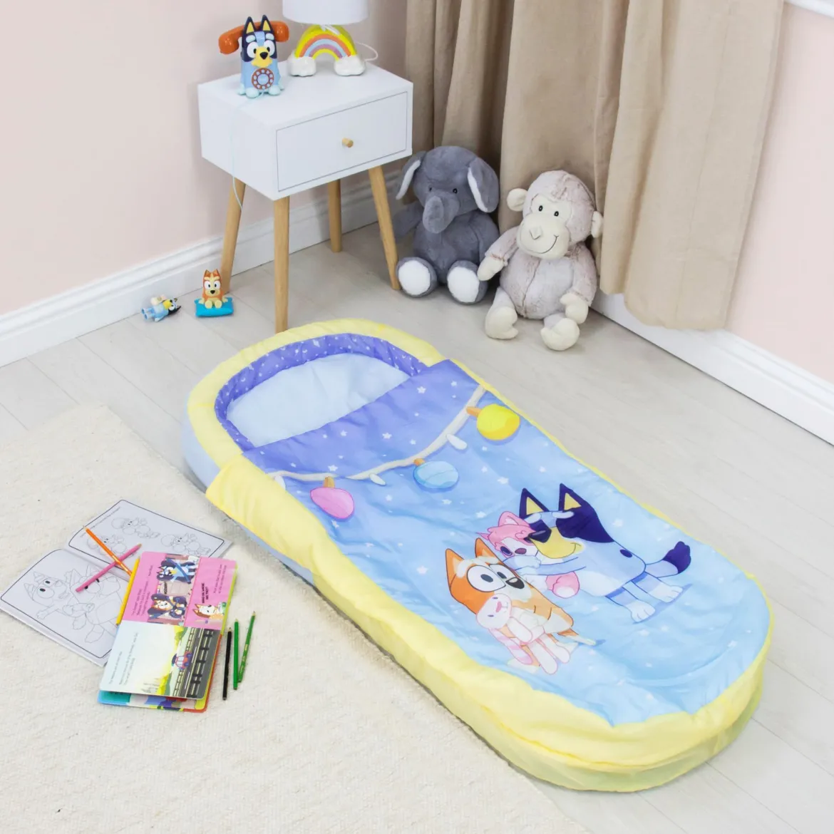 Matelas d'appoint ReadyBed gonflable 2-en-1 Bluey (18 mois à 3 ans)