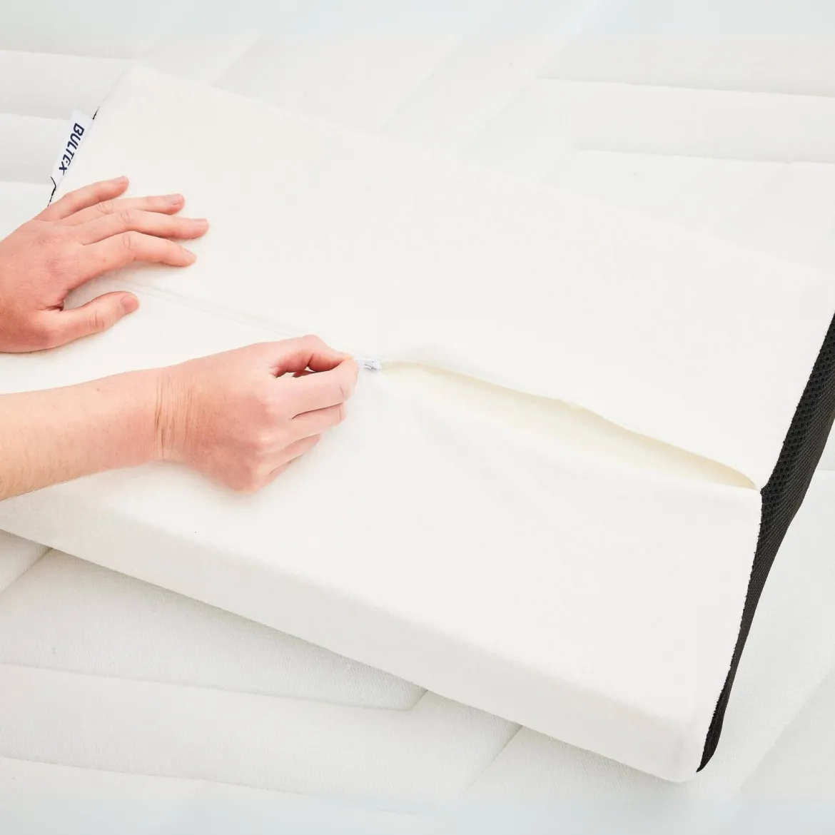 Oreiller ergonomique Bultex à mémoire de forme 33x52