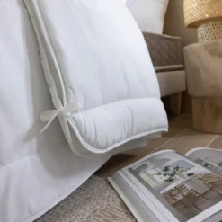 Pack couette 4 saisons et oreiller anti-acariens et anti-bactériens