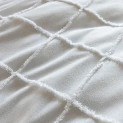 Parure de lit coton lavé à carreaux blanc Terre de Nuit Tuftée
