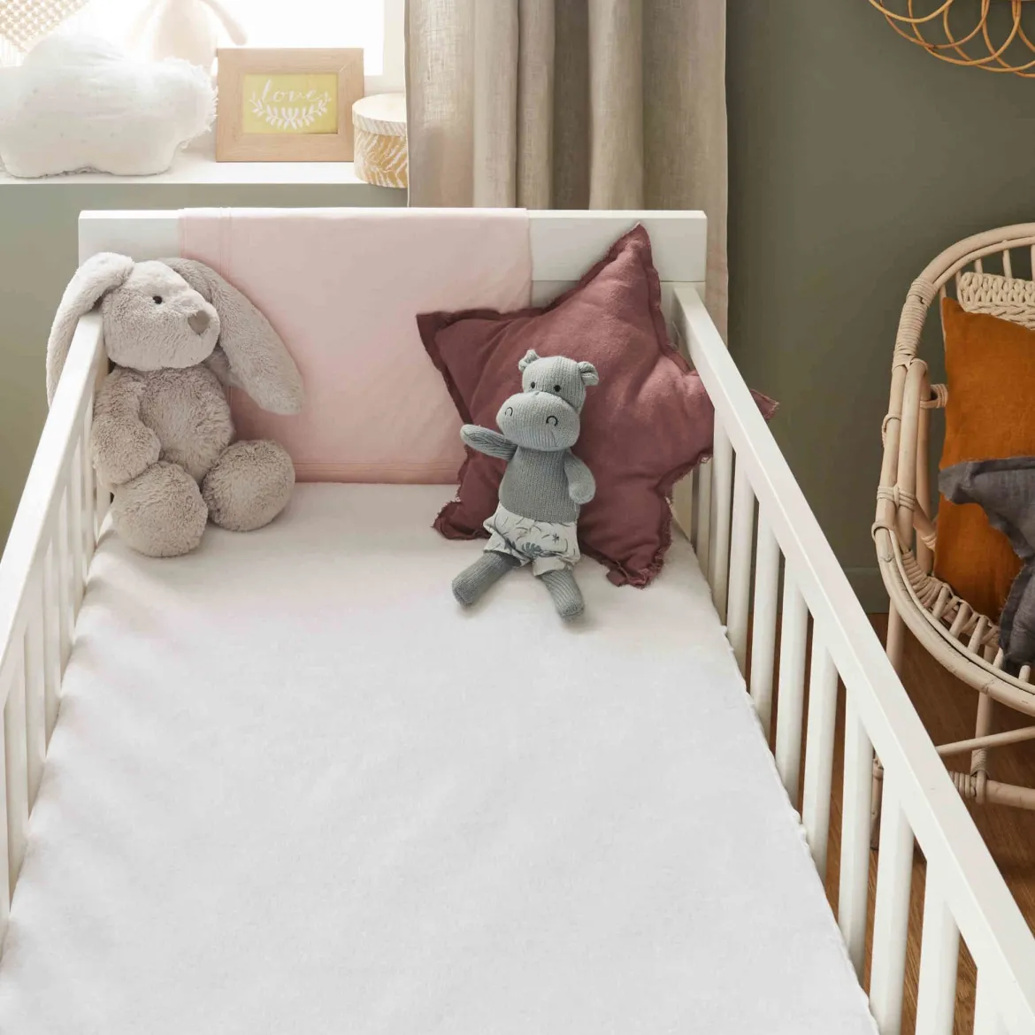 Protège matelas bébé éponge coton 100% imperméable et anti-acariens